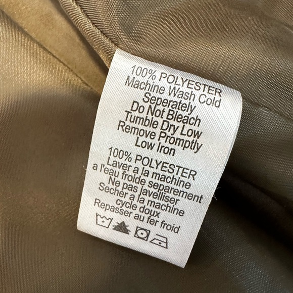 NWOT Legendary Whitetails Womens Sz:M Navy Blue Zip Up Toggle Button Puffer Vest - Picture 7 of 10